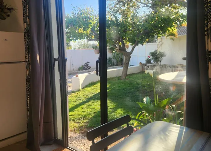 Elisabeth Apartman Sète